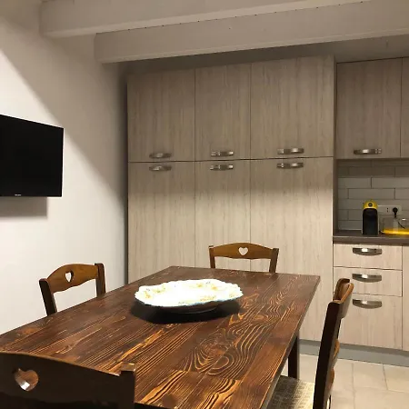 La Perla Di Giada Bed & Breakfast *